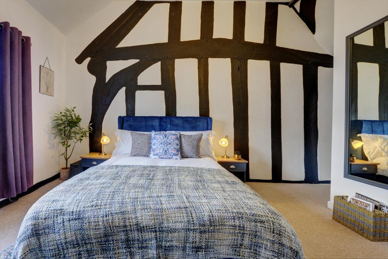 Loft Cottage By Spa Town Property - 2 Bed Tudor Retreat Near To Stratford-Upon-Avon, Warwick & Solihull Eksteriør bilde