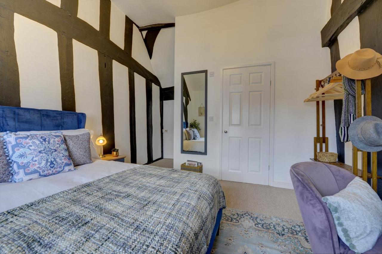 Loft Cottage By Spa Town Property - 2 Bed Tudor Retreat Near To Stratford-Upon-Avon, Warwick & Solihull Eksteriør bilde