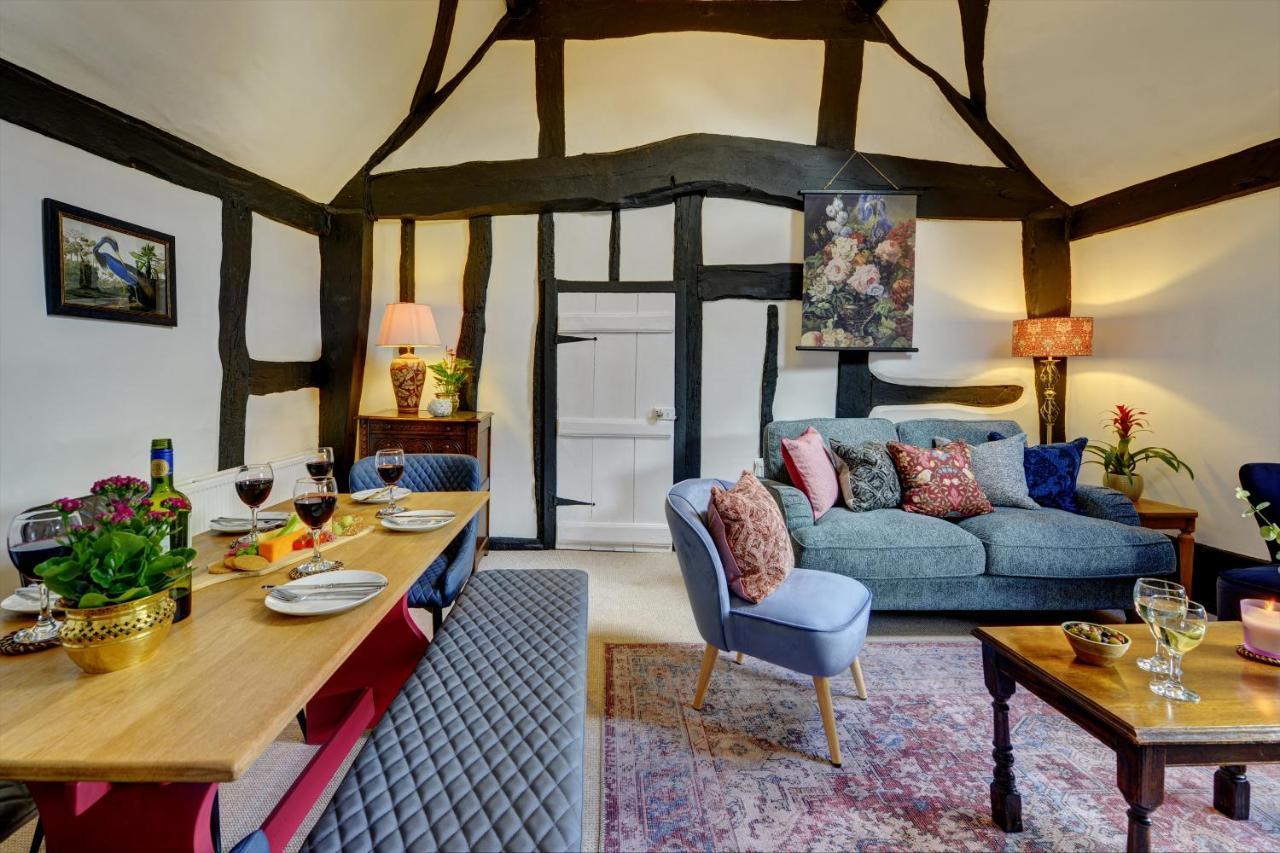Loft Cottage By Spa Town Property - 2 Bed Tudor Retreat Near To Stratford-Upon-Avon, Warwick & Solihull Eksteriør bilde