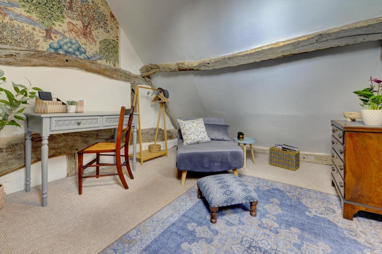 Loft Cottage By Spa Town Property - 2 Bed Tudor Retreat Near To Stratford-Upon-Avon, Warwick & Solihull Eksteriør bilde