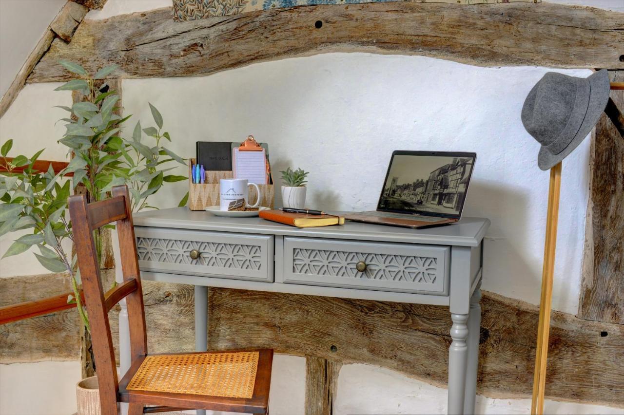 Loft Cottage By Spa Town Property - 2 Bed Tudor Retreat Near To Stratford-Upon-Avon, Warwick & Solihull Eksteriør bilde