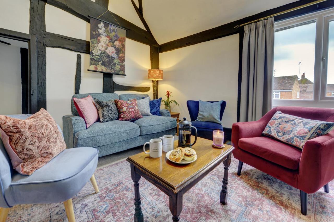 Loft Cottage By Spa Town Property - 2 Bed Tudor Retreat Near To Stratford-Upon-Avon, Warwick & Solihull Eksteriør bilde