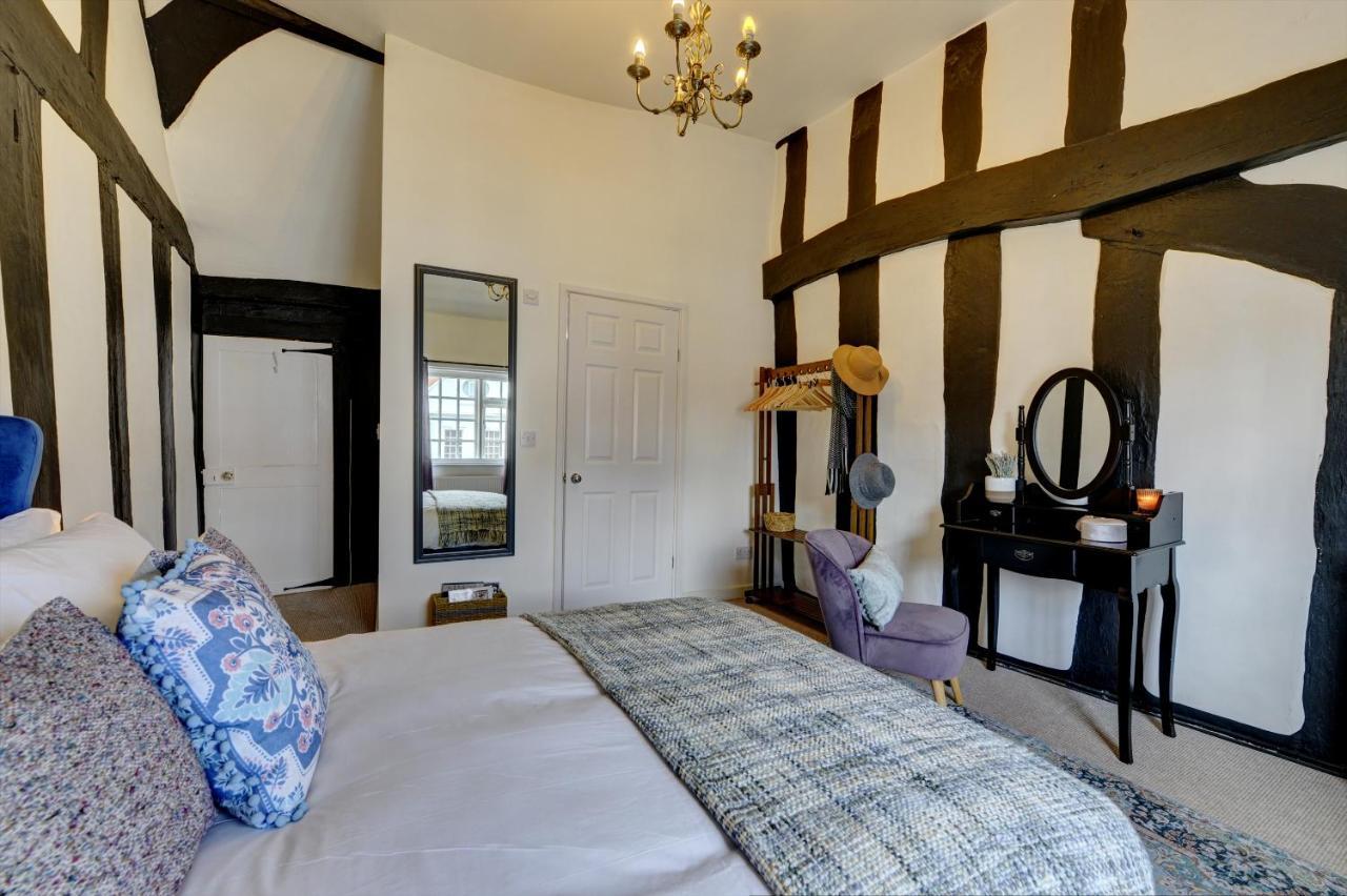 Loft Cottage By Spa Town Property - 2 Bed Tudor Retreat Near To Stratford-Upon-Avon, Warwick & Solihull Eksteriør bilde